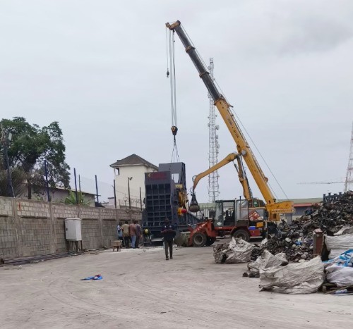 路友就是這樣，高大的 、有魅力的、 威武的。