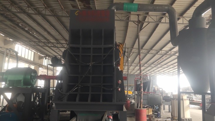 這就叫專業(yè)！恭喜江西老表路友破碎分選線安裝完成