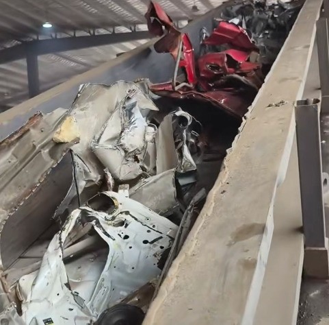 客戶提供，450型汽車殼破碎機(jī)生產(chǎn)打料