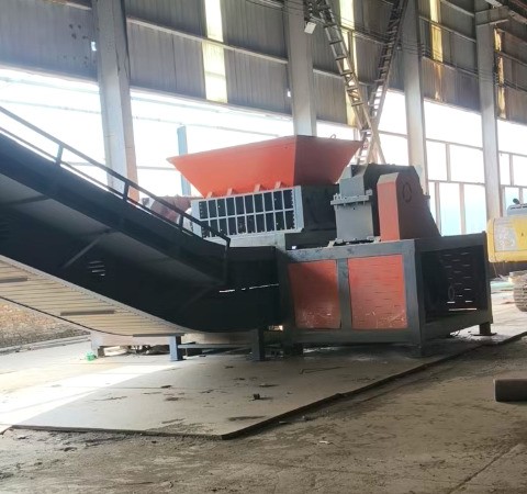 路友 撕碎機(jī)加破碎機(jī)河北邯鄲投產(chǎn)